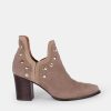 Micuir Punky Boots | Punky Boots Ante Beige Con Tacon Tachas Oro 7Cm